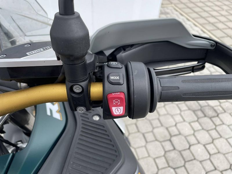 BMW (2026) R 1300 GS Adventure - fotka 15 z 15