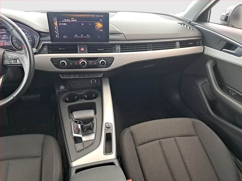 Audi A4 (2020) 2.0 TDI, Automat, Navi - fotka 8 z 24