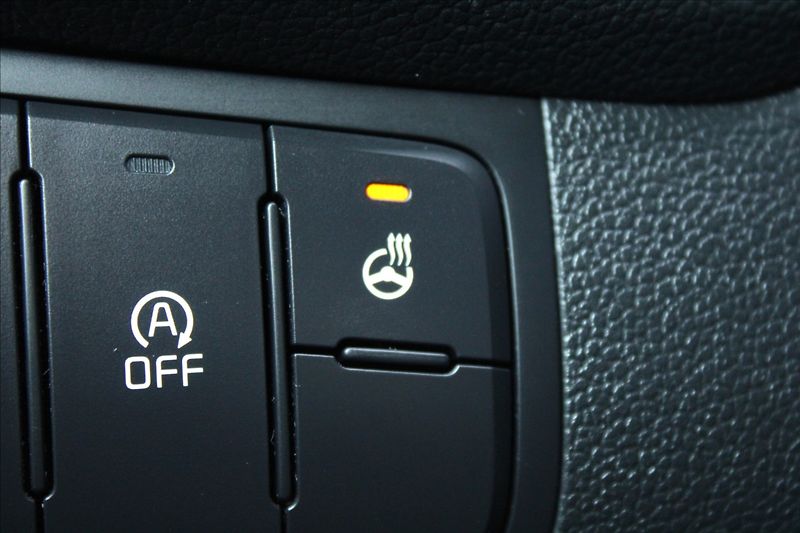 Kia Ceed 1,6 GDi  ČR,1.MAJITEL,TOP - fotka 20 z 41