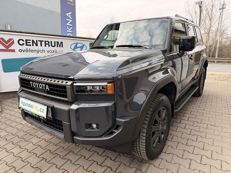 Toyota Land Cruiser 2.8-INVINCIBLE-ZÁRUKA-DPH - fotka 5 z 77