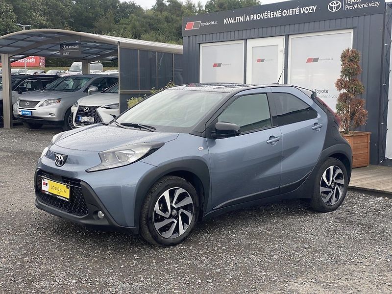 Toyota Aygo 1.0i, ČR, Style, DPH - fotka 4 z 15