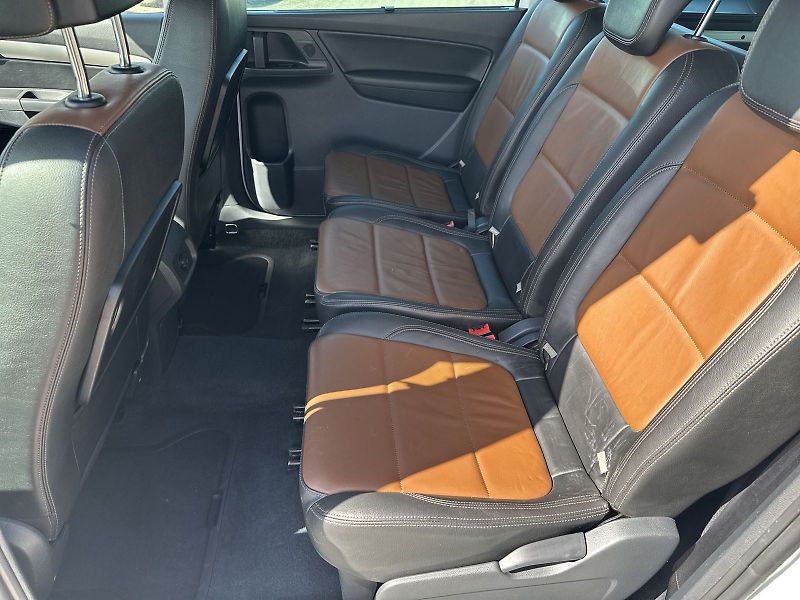 Seat Alhambra (2014) 2.0 TDI DSG Style - fotka 8 z 31