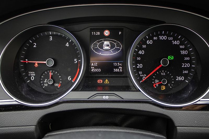 Volkswagen Passat - fotka 15 z 41