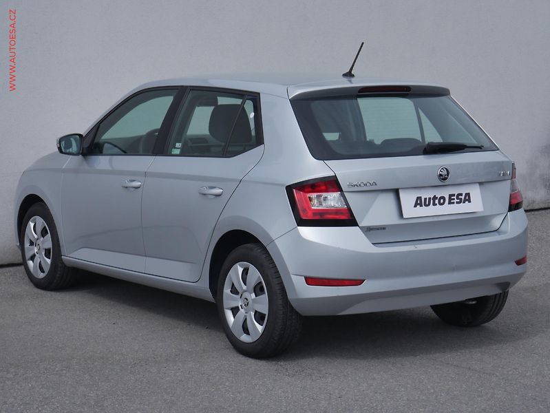 Škoda Fabia (2019) 1.0i, ČR, Active - fotka 6 z 16