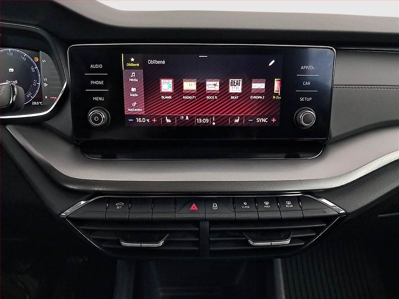 Škoda Octavia (2022) Ambition 2.0 TDI, ČR,1.maj - fotka 12 z 19