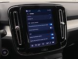 Volvo XC40 B3 CORE AUT CZ - náhled 44