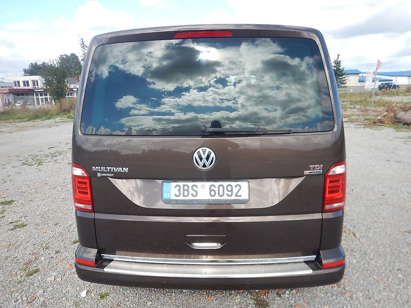 Volkswagen Multivan 2.o TDi 150 kw - fotka 7 z 20