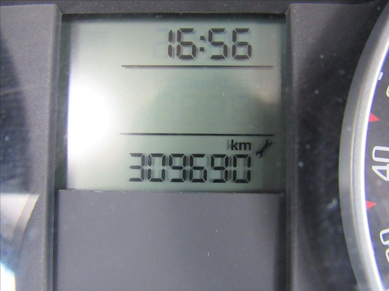 Škoda Fabia 1,9 TDi 77kW Combi Sport - fotka 14 z 32