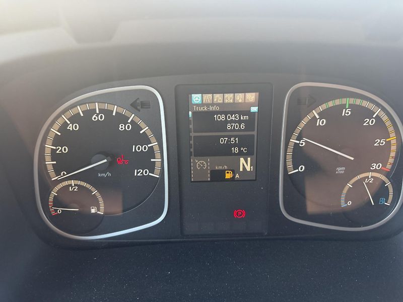 Mercedes-Benz Atego Chladící skříň Pneu 10 R22,5 - fotka 4 z 27