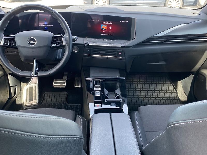 Opel Astra (2024) GS 1,5 CDTI (96kW/130k) AT8 - fotka 12 z 28