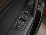 Volkswagen Tiguan Allspace 1,5 TSi 110kW DSG Life 1.maj. - náhled 17