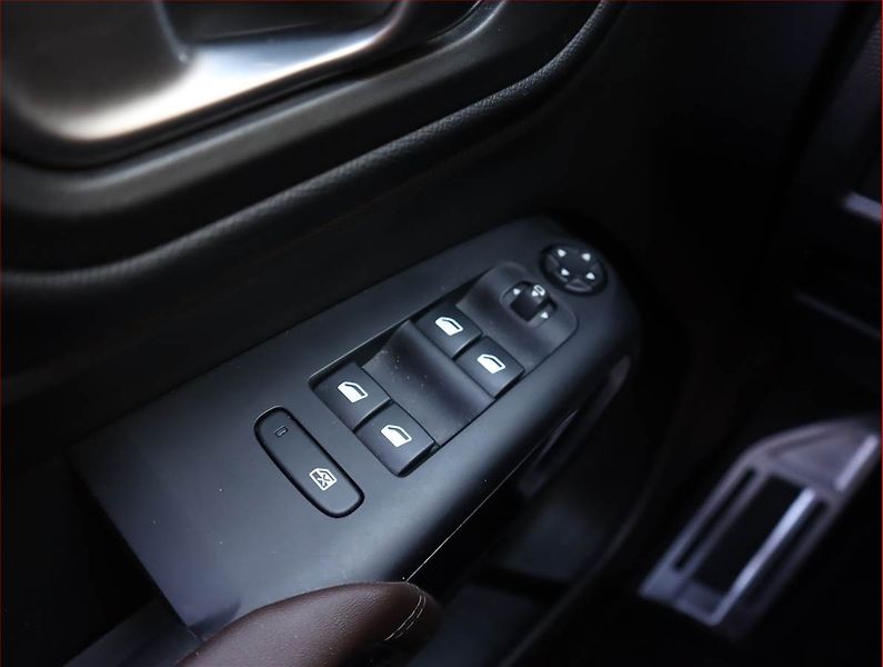 Citroën C5 Aircross (2019) BlueHDi 180, Automat - fotka 18 z 22