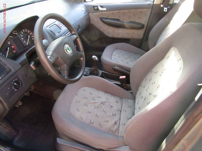 Škoda Fabia (2002) 1.4 MPi, ČR, STK8/28 - fotka 9 z 16