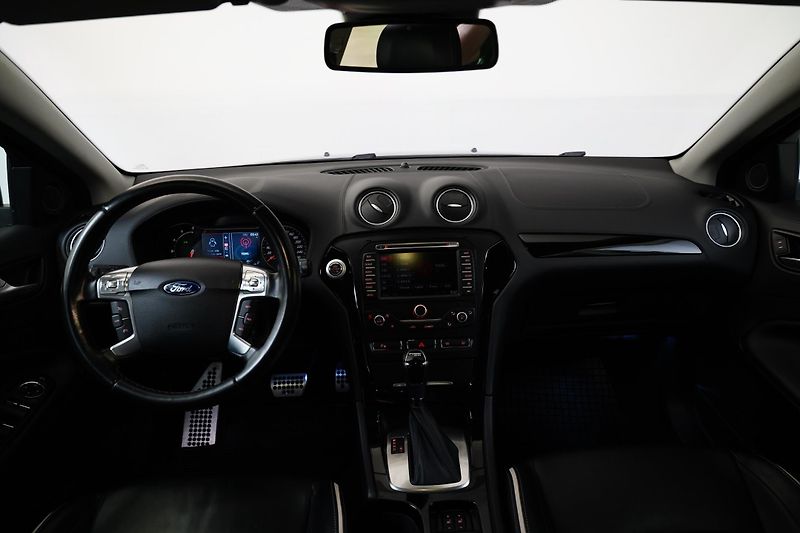 Ford Mondeo - fotka 6 z 6