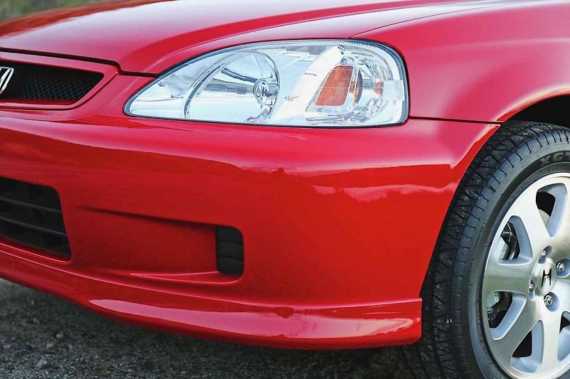 Honda Civic Si s nájezdem 16 800 kilometrů.