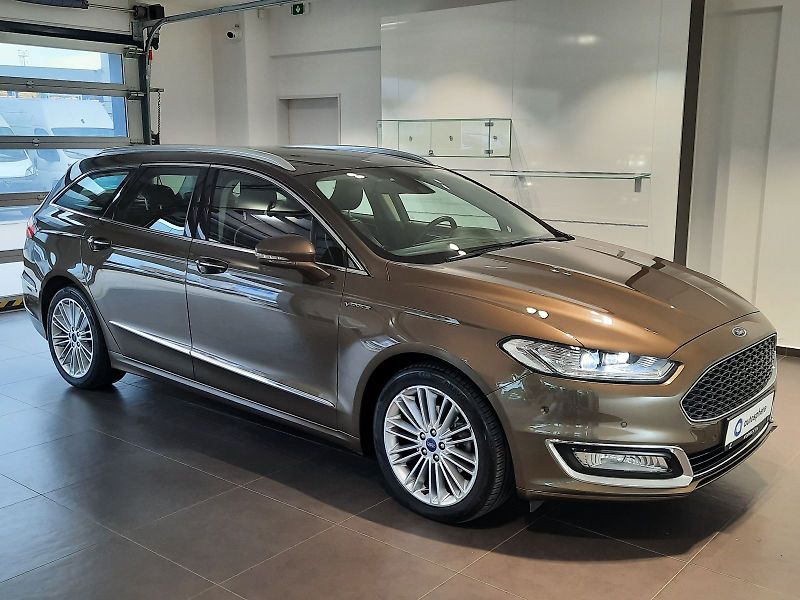 Ford Mondeo (2016) Kombi Vignale 2.0 TDCI Automat - fotka 3 z 10