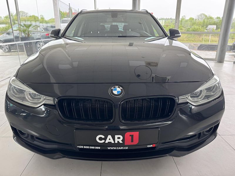 BMW Řada 3 320d 140kW*AUT*LED*Nav*El.Kufr - fotka 3 z 33