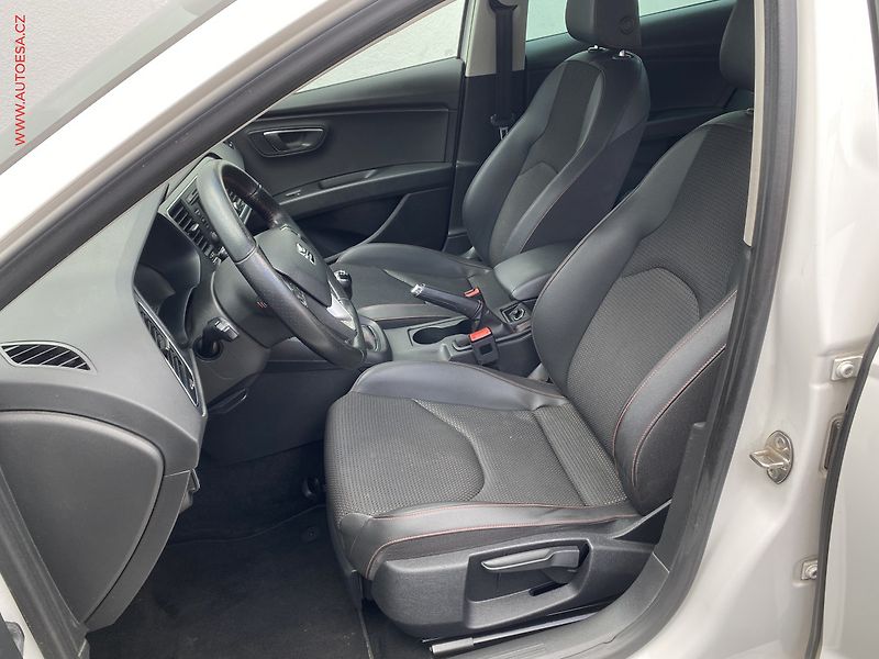 Seat Leon (2014) 1.4 TSi, FR, LED - fotka 11 z 18