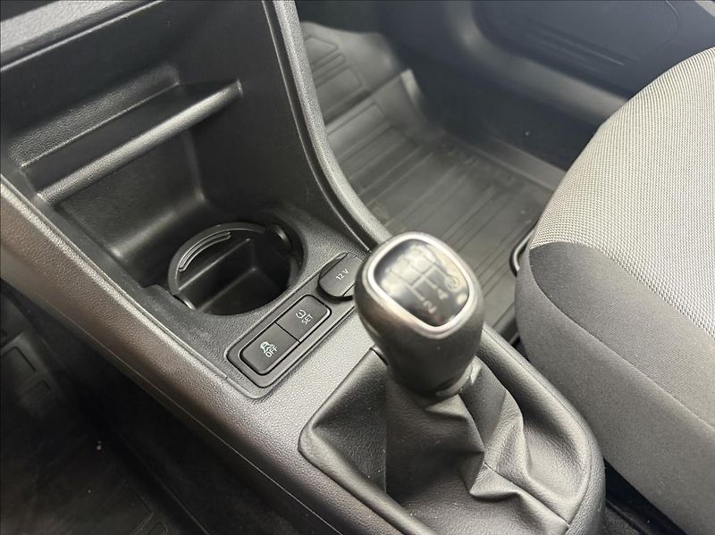 Škoda Citigo 1,0 MPi, klima, tažné zařízení - fotka 16 z 26