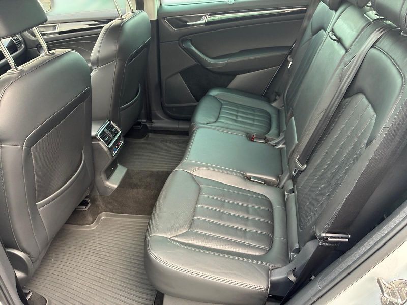 Škoda Kodiaq (2022) L&K 2.0TDI 147kW DSG 4x4 TAŽNÉ - fotka 8 z 11