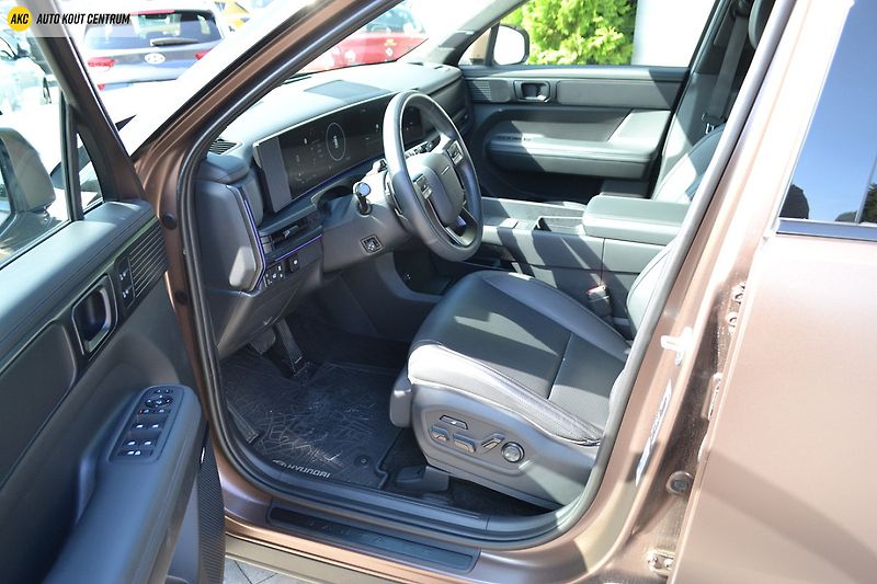 Hyundai Santa Fe 1.6T-GDI PHEV 4WD CALLIGRAPHY - fotka 39 z 73