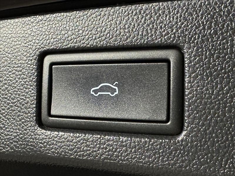 Volkswagen Arteon Shooting Brake 1,4 TSi  DSG eHybrid Elegance - fotka 13 z 44