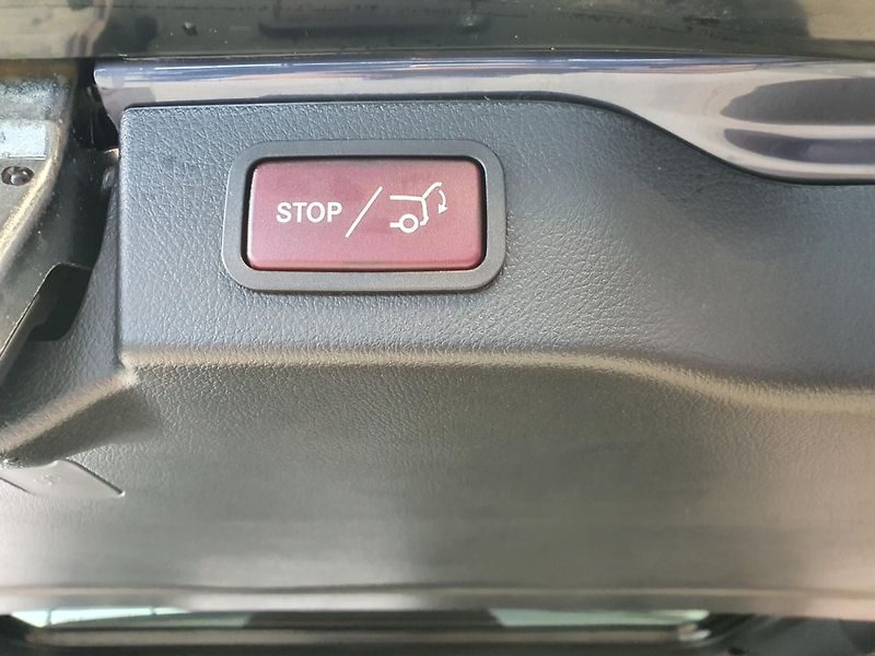 Mercedes-Benz Třídy V (2023) V 300 D Avantgarde L 4Matic - fotka 27 z 27