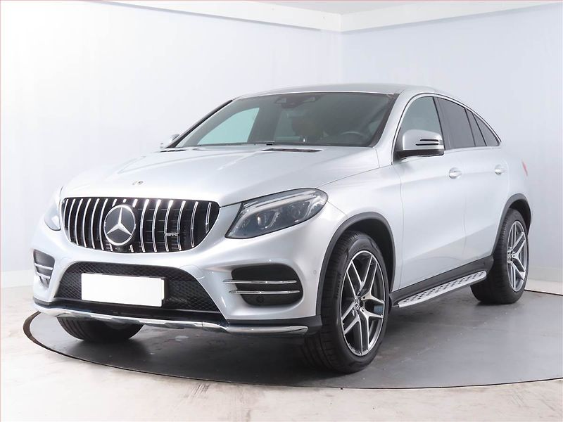 Mercedes-Benz GLE (2019) 350 d 4MATIC - fotka 2 z 14