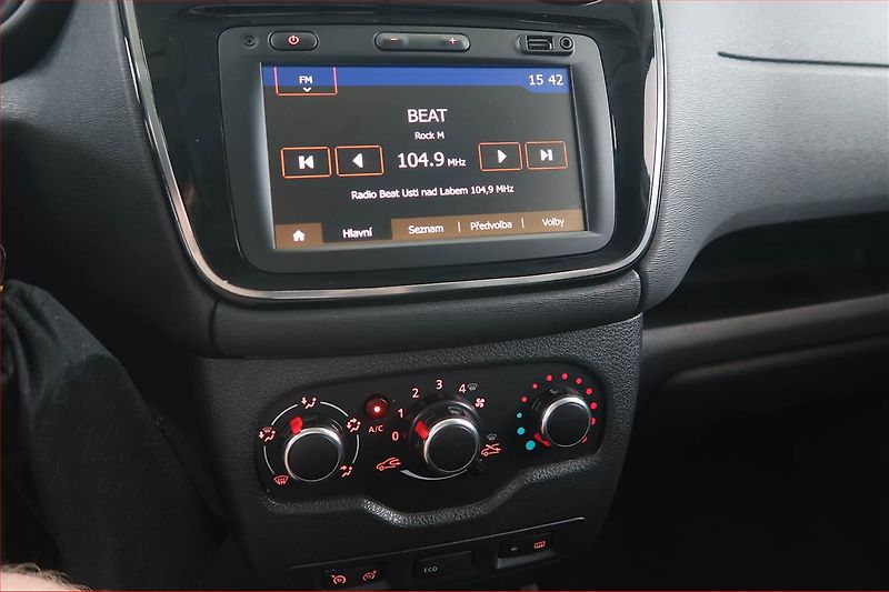 Dacia Dokker (2019) Stepway 1.6 SCe, 5Míst, ČR - fotka 12 z 18