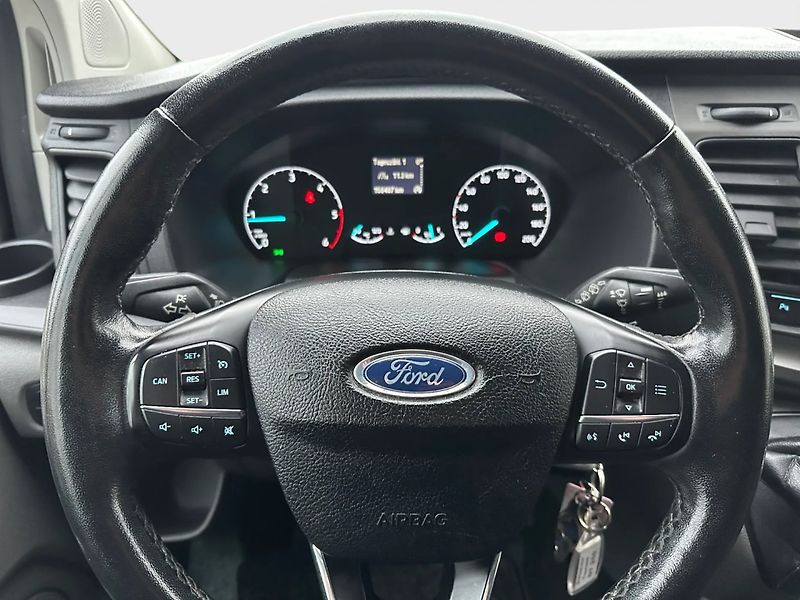 Ford Transit Custom (2019) 2.0Tdci 125kw 9-míst - fotka 13 z 21