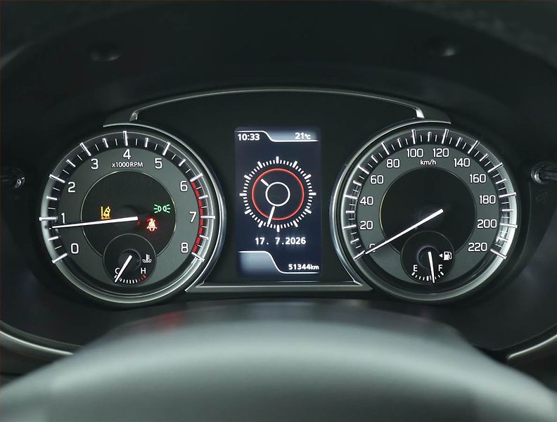 Suzuki Vitara (2021) Premium 1.4 BoosterJet - fotka 11 z 15