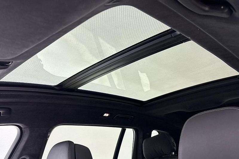 BMW X7 xDrive40i - fotka 20 z 29