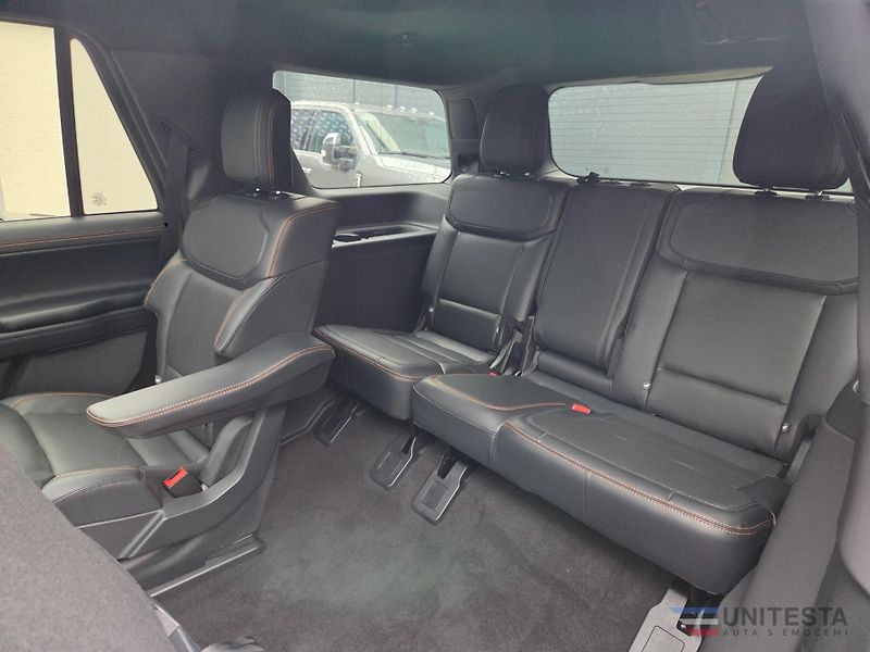 Ford Expedition (2026) 2026 Ford Expedition Tremor - fotka 9 z 16