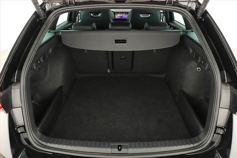 Škoda Octavia (2025) 2.0 TSI, SPORTLINE, AUTOMAT - fotka 19 z 20