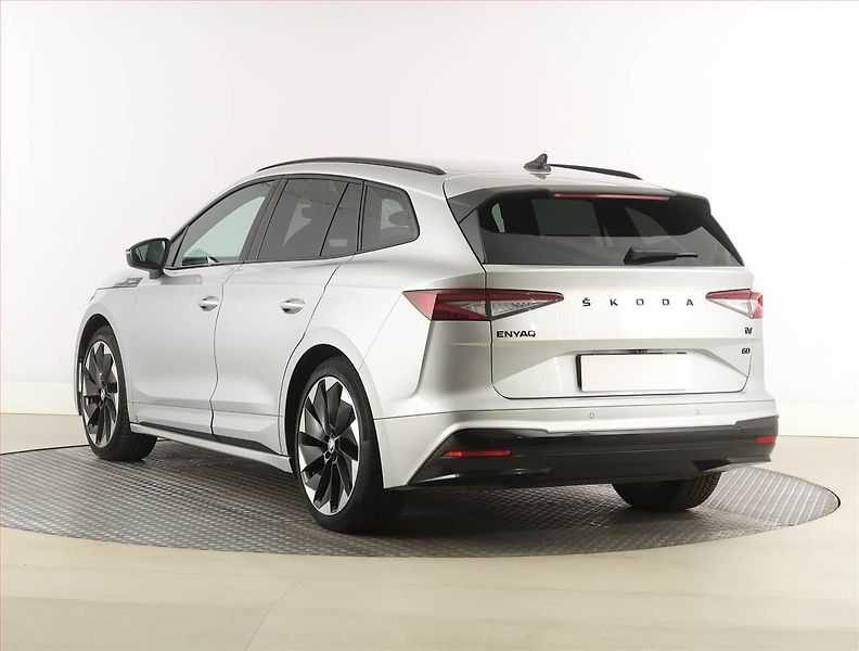 Škoda Enyaq (2021) Sportline iV 60 (62 kWh) - fotka 4 z 27