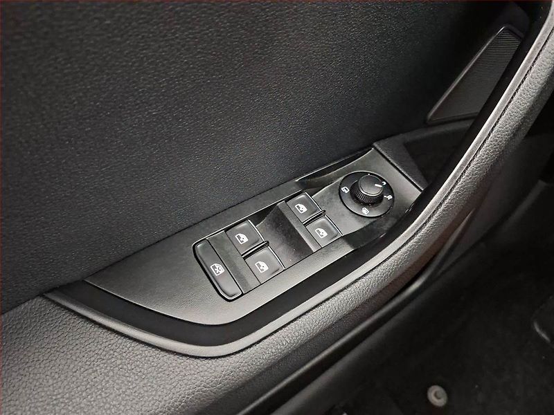 Škoda Superb (2016) Style Plus 2.0 TSI, Automat - fotka 18 z 20