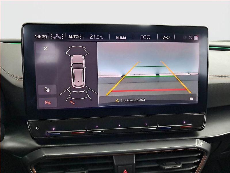 Cupra Formentor (2021) 1.4 e-Hybrid - fotka 20 z 23