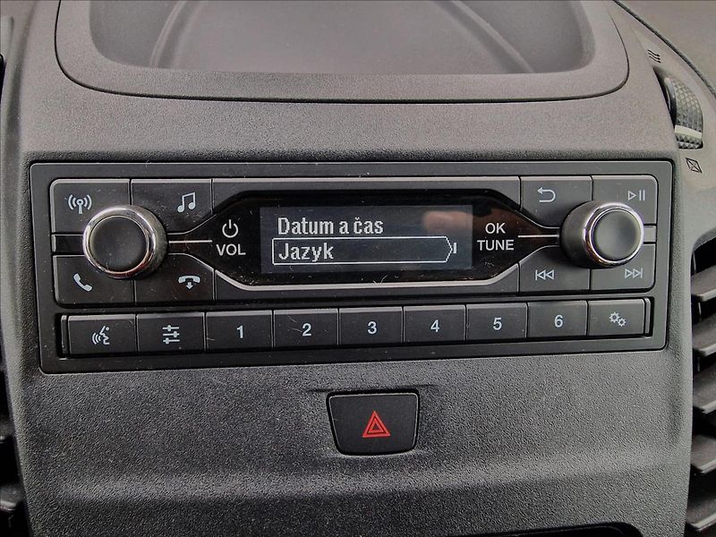 Ford Transit Connect 1.5TDCi 88kW, původ ČR,1.Maj. - fotka 29 z 50