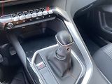 Peugeot 3008 (2019) 1.2PT, Active, navi, kamera - náhled 15