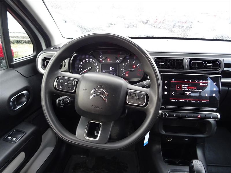 Citroën C3 1,2 PureTech 61 kW - fotka 11 z 28