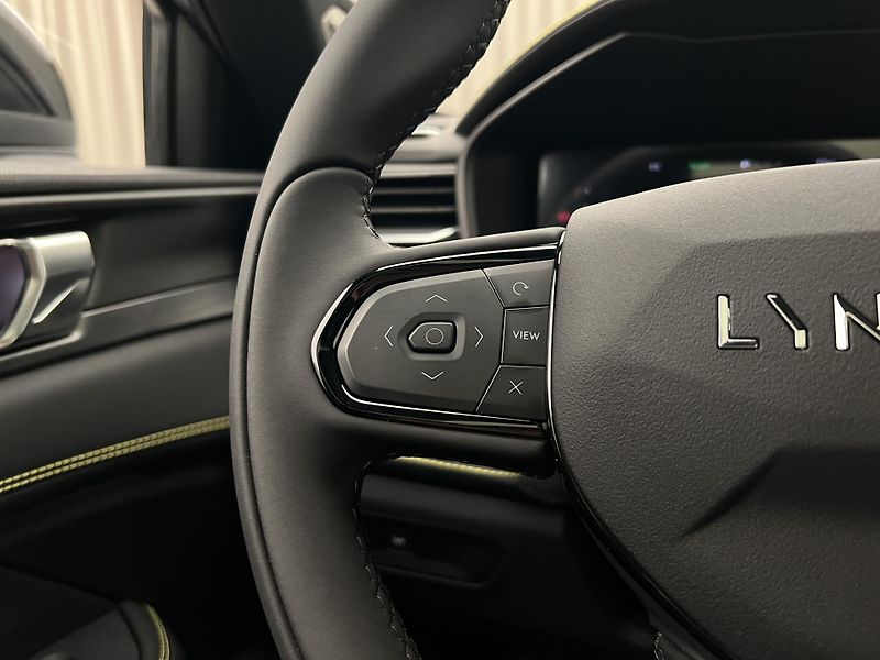 Lynk & Co 01 (2026) MORE PHEV AUT CZ 1.maj - fotka 21 z 55