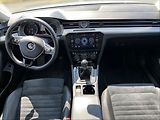 Volkswagen Passat 2,0 TDI Highline - náhled 9