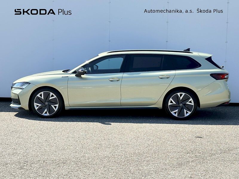 Škoda Superb (2025) Combi DSG 2.0 TDI / 110 kW / S - fotka 3 z 28