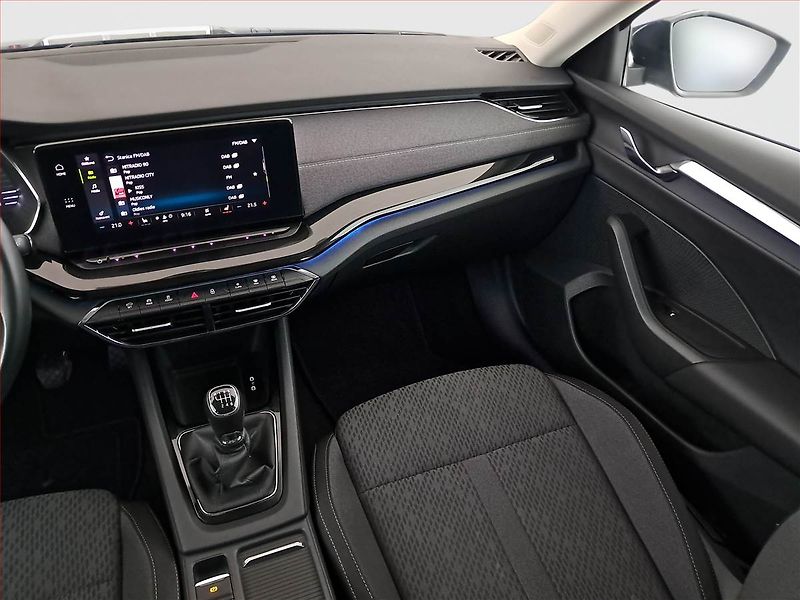 Škoda Octavia (2022) Style 1.5 TSI - fotka 8 z 18