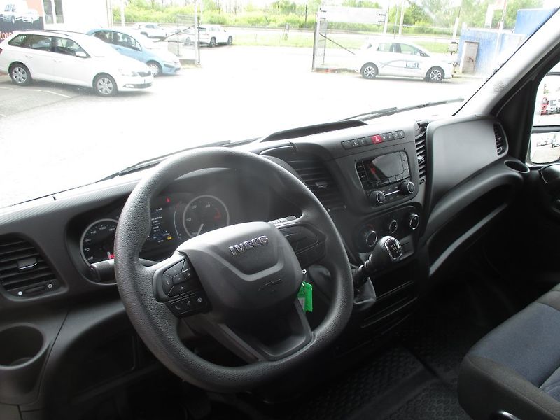 Iveco Daily 35C16, 2,3, HČ, 8 palet - fotka 13 z 19
