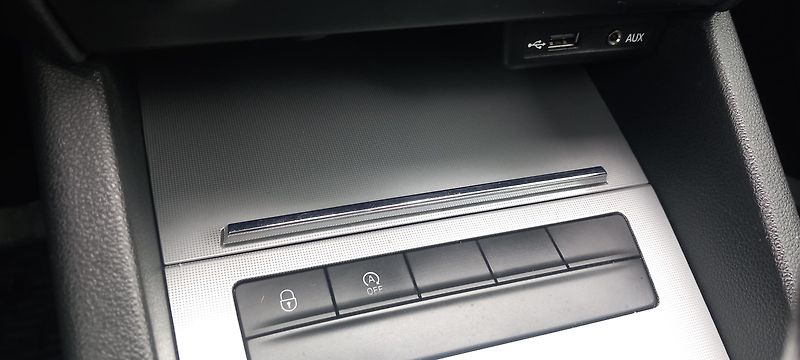 Škoda Octavia 1.4 TSI Ambition 103kW - fotka 23 z 26