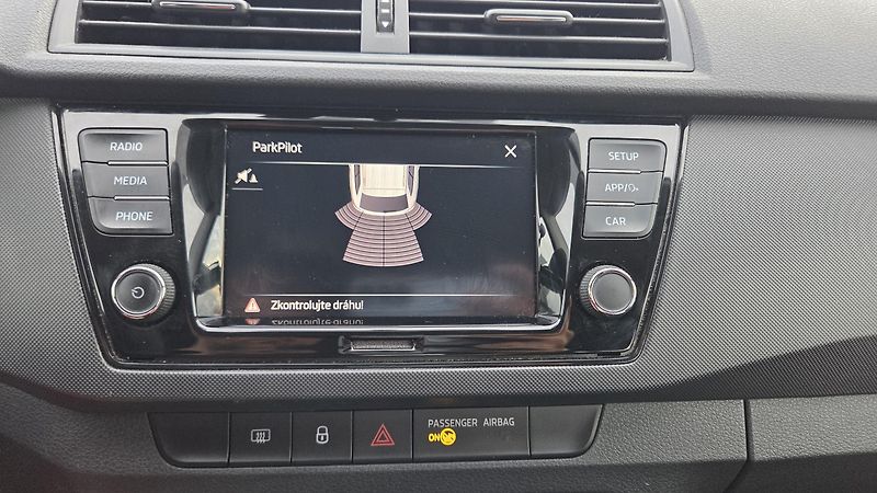 Škoda Fabia 1.0 TSI 70 kW Ambition CZ DPH - fotka 18 z 22