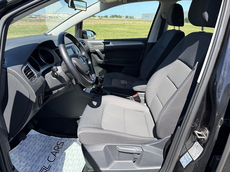 Volkswagen Golf Sportsvan 1.2 TSI DIGIKLIMA SERVISKA - fotka 10 z 32