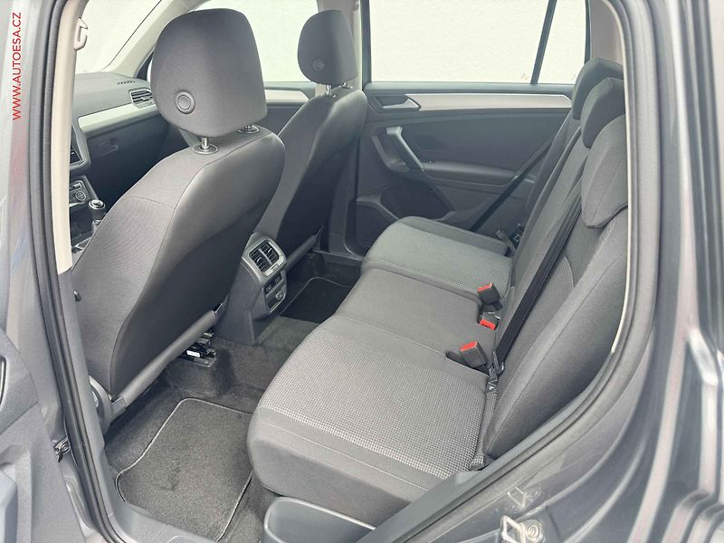 Volkswagen Tiguan (2020) 1.5 TSi, Trendline, LED, +ALU - fotka 10 z 17