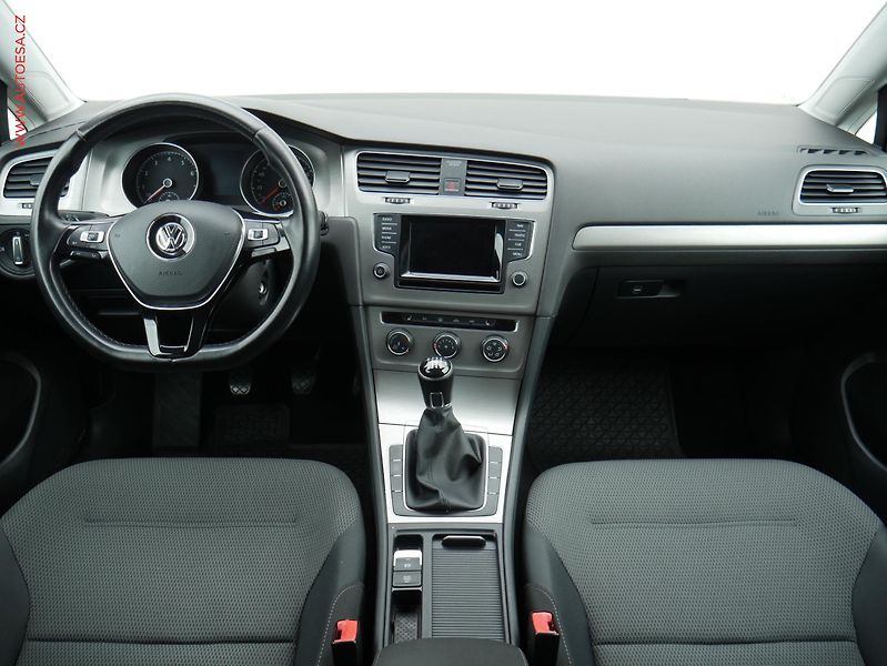 Volkswagen Golf (2014) 1.2TSi, Comfortline - fotka 8 z 16